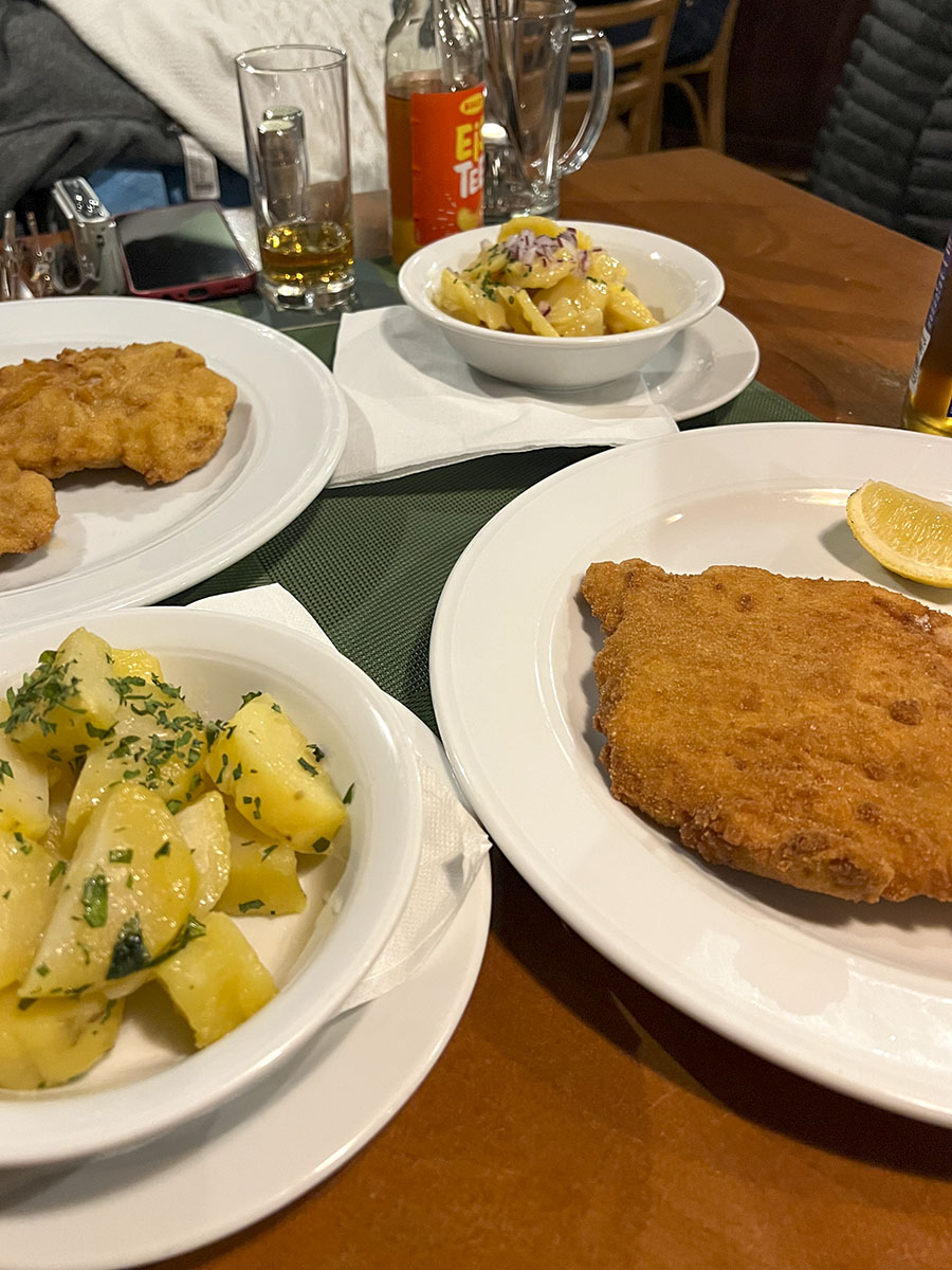 Schnitzel comida típica Viena