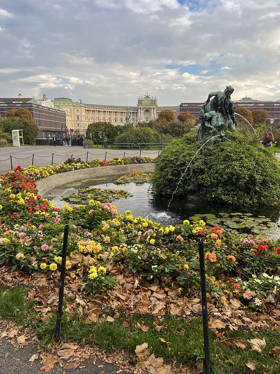 Hofburg desde el Volksgarten