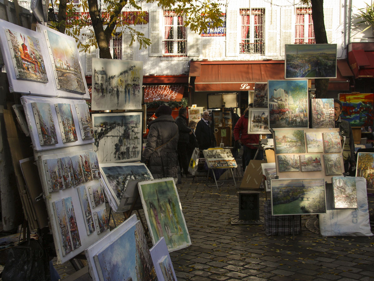Cuadros en la Plaza de los pintores en Montmatre