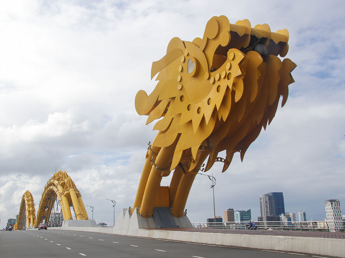 Puente del dragón, Danang