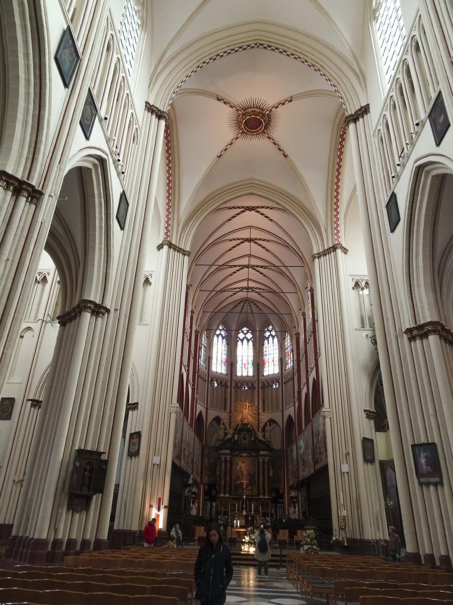 catedral de brujas